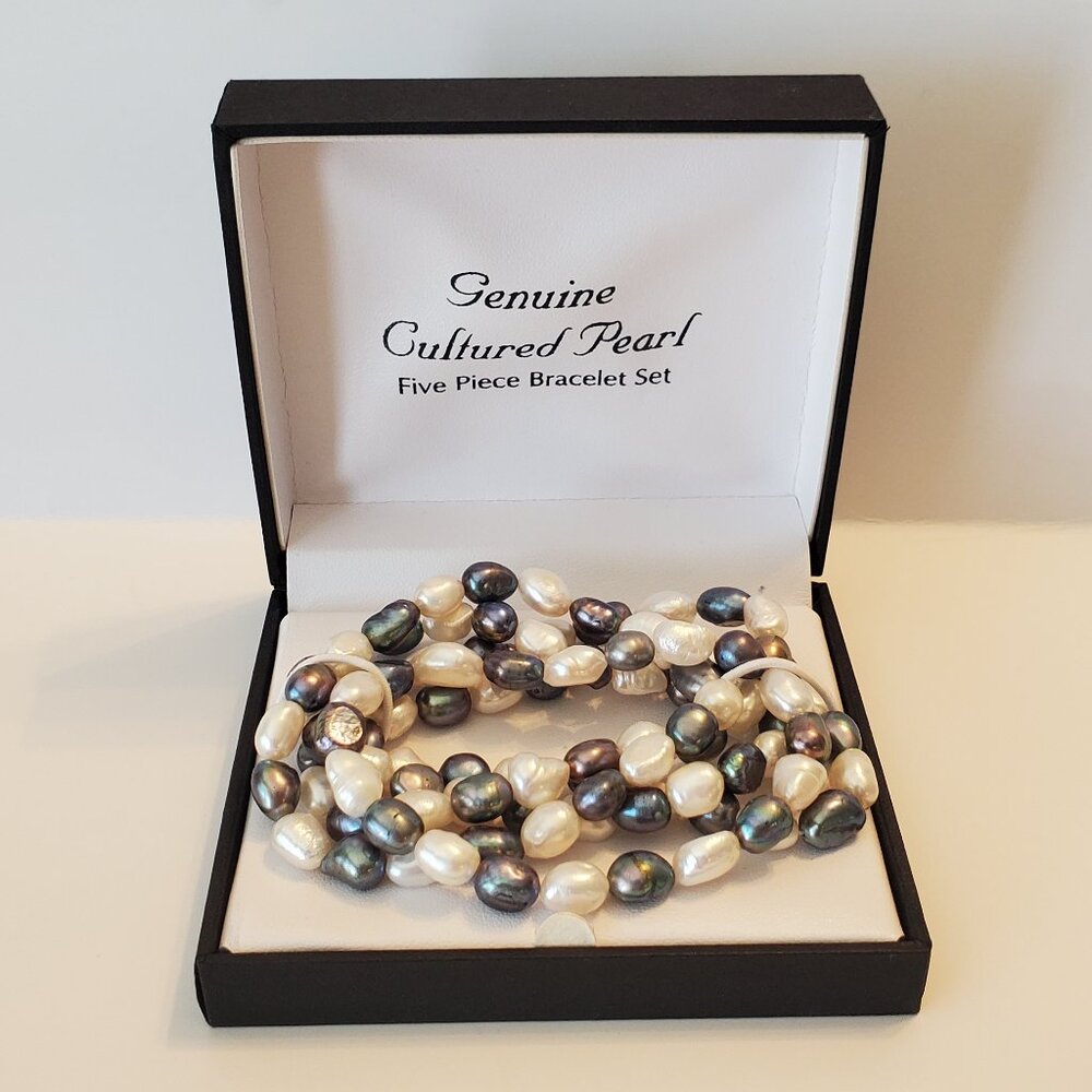 Genuine Cultured Pearl 5 piece bracelet set